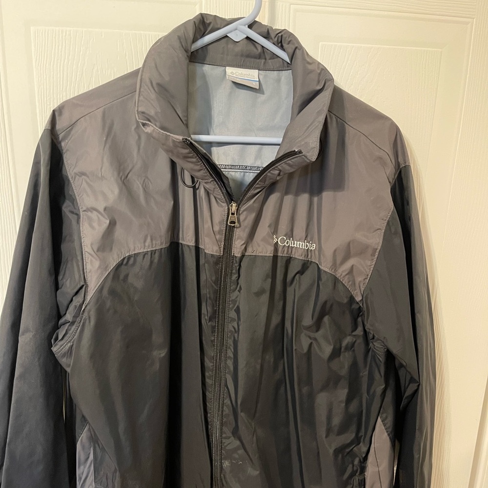 Columbia black/grey rain jacket
